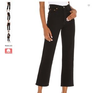 Levi's Ribcage Straight Ankle Jean in Black Sprout (size 26)